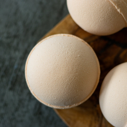 GRAPEFRUIT & BERGAMOT OAT BATH BOMB