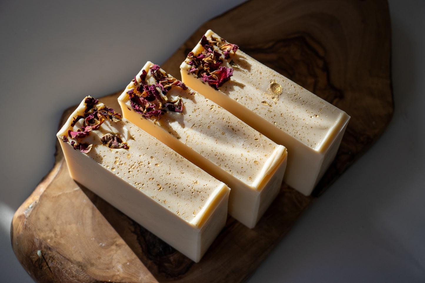 APRICOT BLUSH OAT MILK BAR SOAP