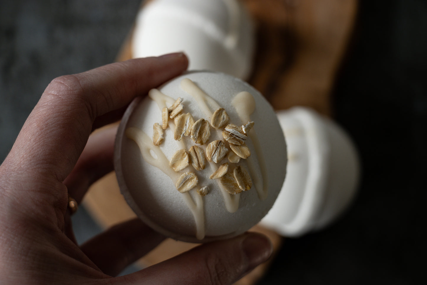 GOLDEN HOUR OAT BATH BOMB