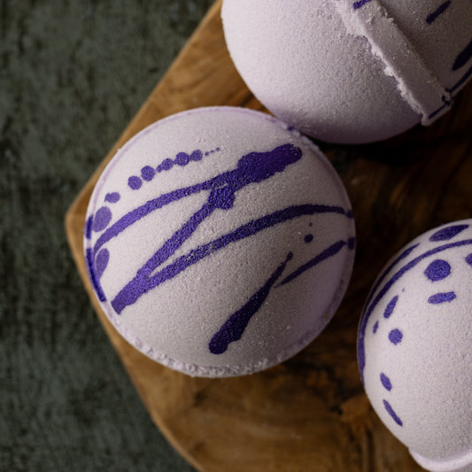 GRAPE ESCAPE OAT BATH BOMB