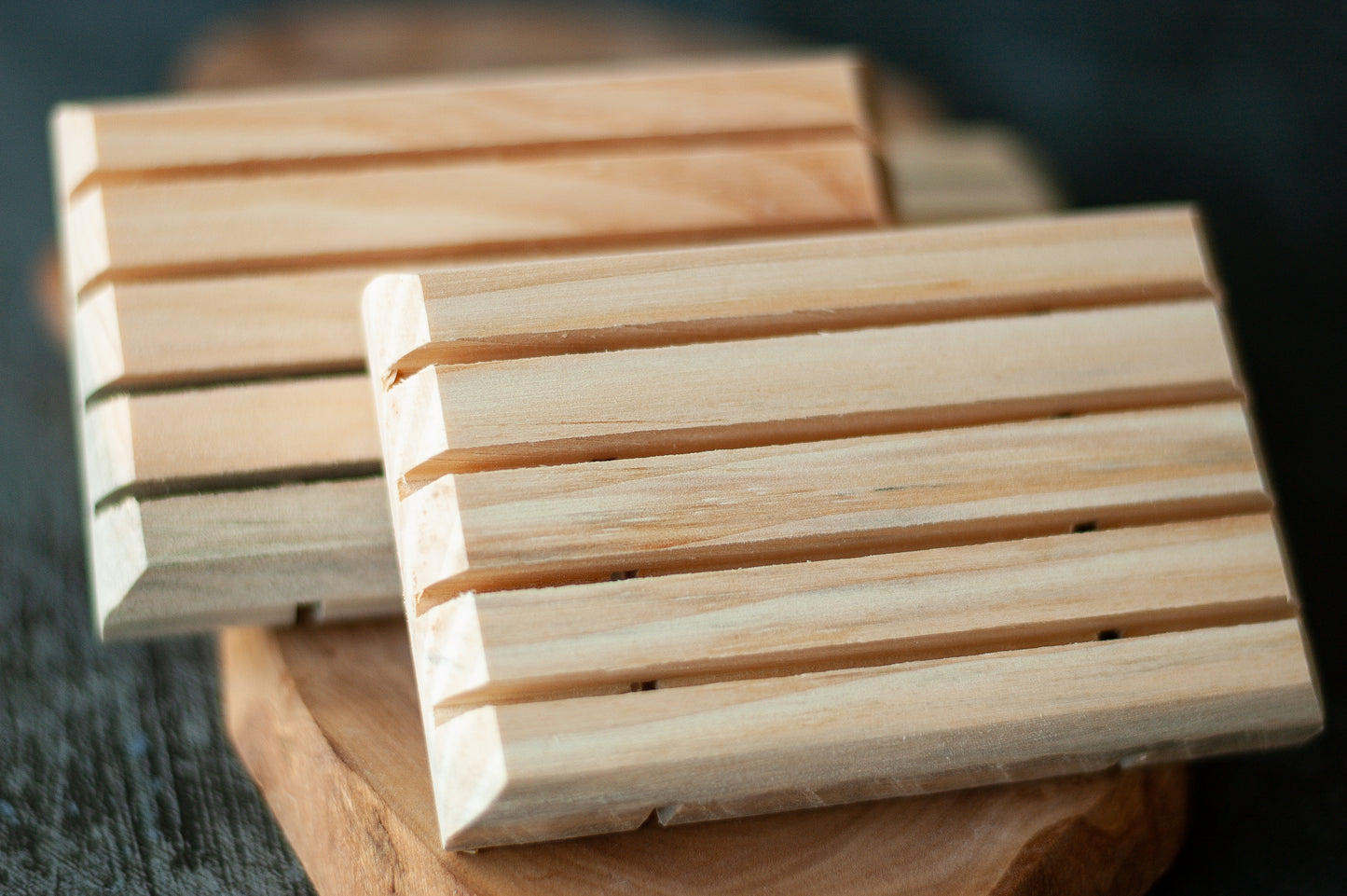 WOODEN PINE SOAP DISH