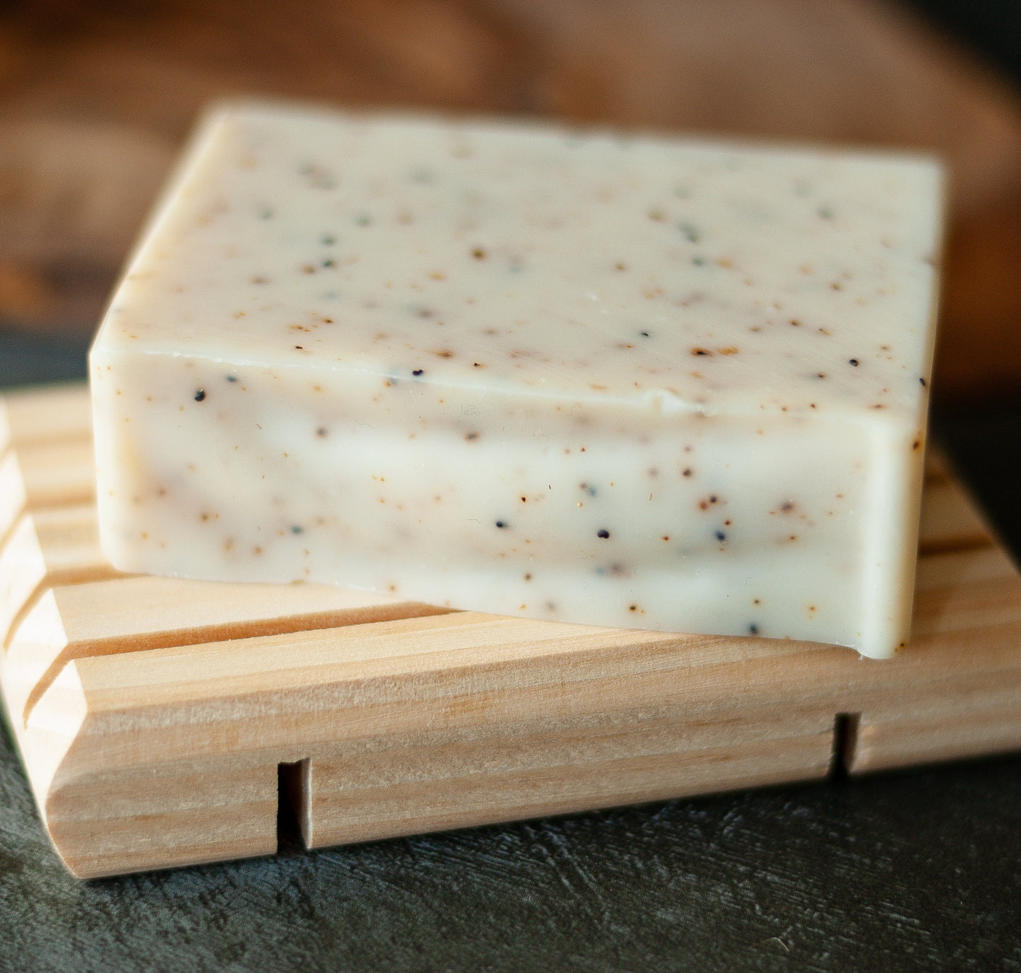 WOODEN PINE SOAP DISH